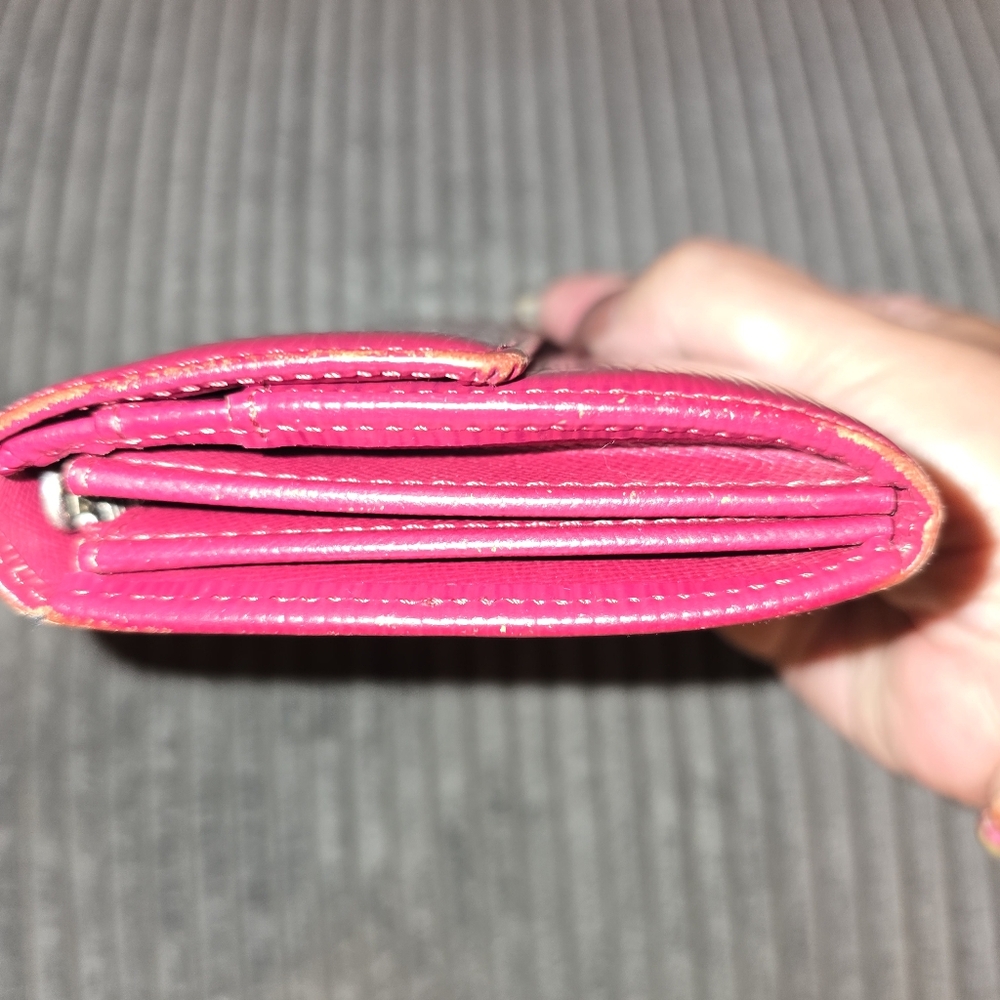 Louis Vuitton Epi Sarah International long wallet in Pink leather - Picture 5 of 12